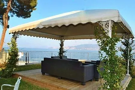 Διαμέρισμα Sleeps 3 Pool Wifi